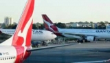  Qantas         